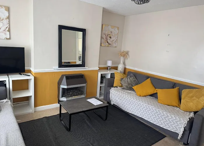 Sunflower بريستول